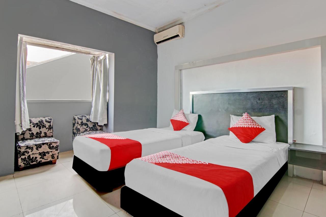 Oyo 1367 Damon Butik Hotel Pekanbaru Εξωτερικό φωτογραφία